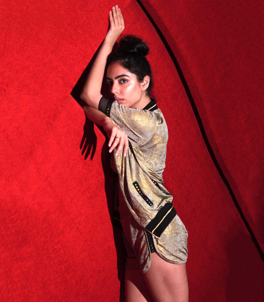 Gold Jersey Short Sleeve Jacket & Shorts Set - Image 2